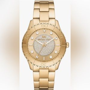 Michael Kors Women's Runway Quartz Watch with Stainless Steel Strap, Gold,